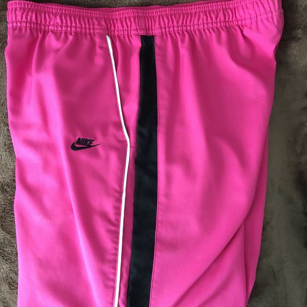 Nike Crop Pants - Picture 4 of 4